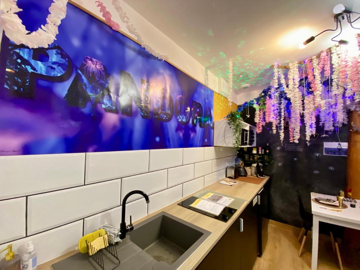 Le Monde D Avatar Avec Balneo Et Table De Massage Apartment